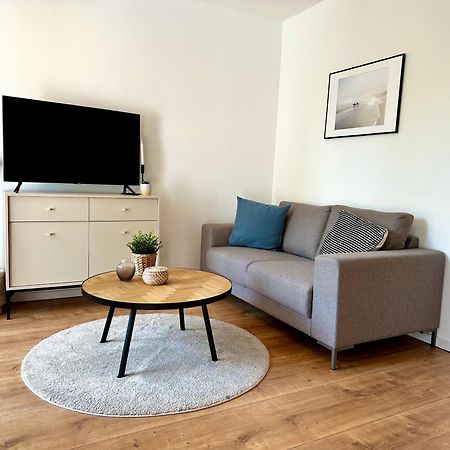 Gemuetliches 1R Apartment Mit Balkon, Parking, Tv Streaming Magdebourg Extérieur photo